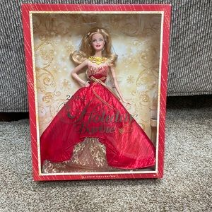 2014 Holiday Barbie Blonde Blue Eyes Doll Red Gold Dress Collector. Never Opened